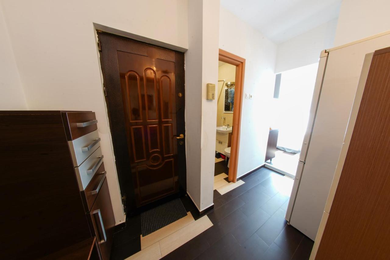 Sun Plaza Oasis With Self Check In And Fast Wifi Apartment Bucureşti Ngoại thất bức ảnh