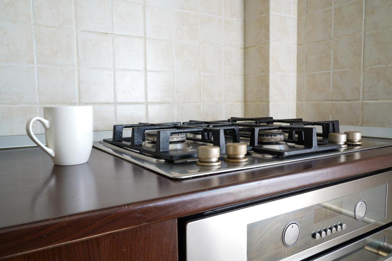 Sun Plaza Oasis With Self Check In And Fast Wifi Apartment Bucureşti Ngoại thất bức ảnh